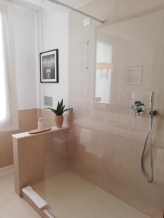 Bed and breakfast Primaluce 2*